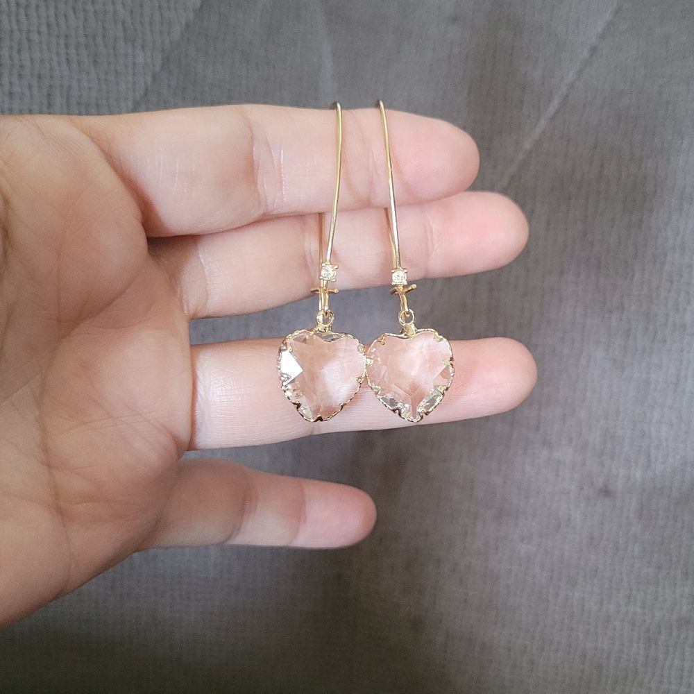 bella jack Crystal💎 Heart♥️ Drop Earrings - Picture 15 of 16